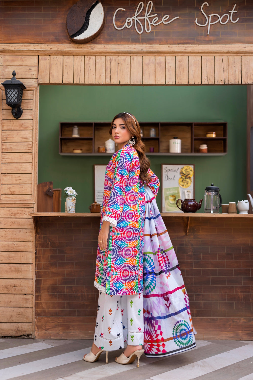 Platinum Print Lawn D-3 BIN NAEEM
