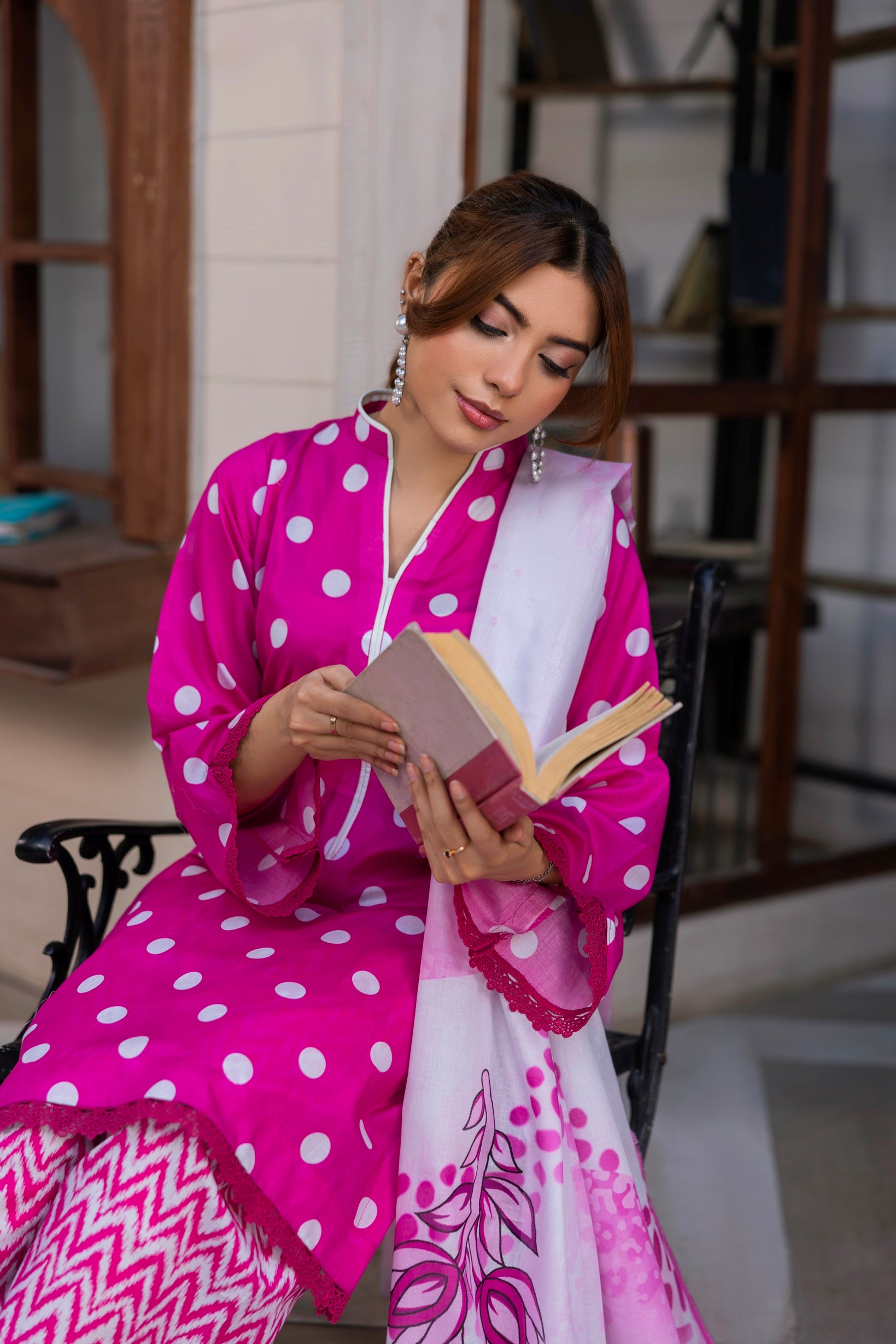 Platinum Print Lawn D-7 BIN NAEEM