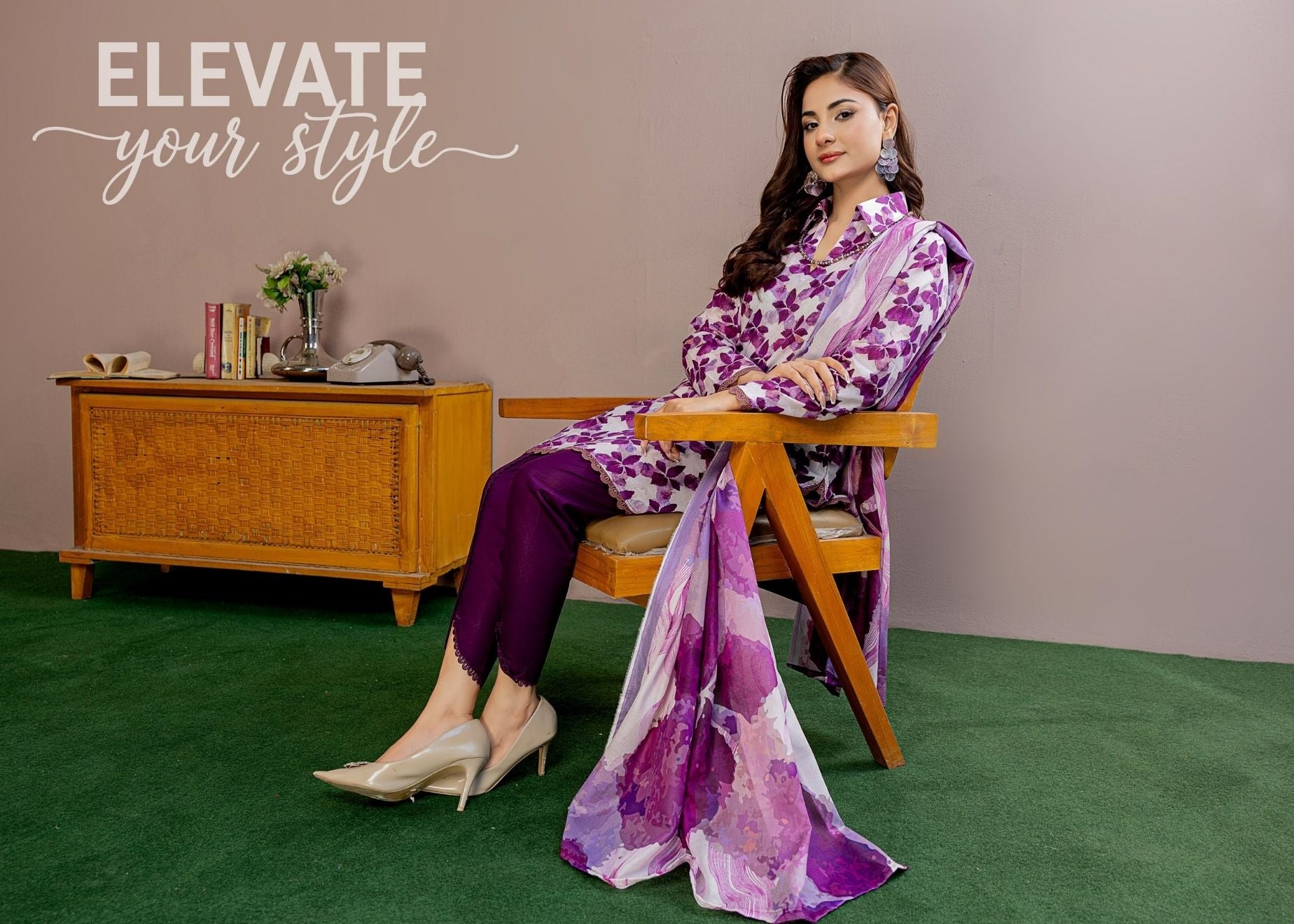 Platinum Print Lawn D-4 BIN NAEEM